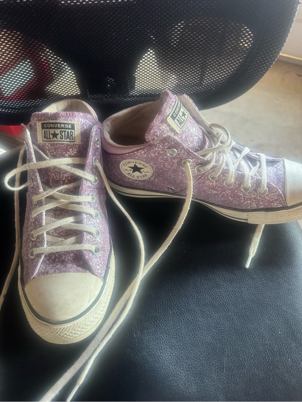 Converse women’s All Star Glitter High-Top Sneakers in Shimmery Lavender - Picture 3 of 7